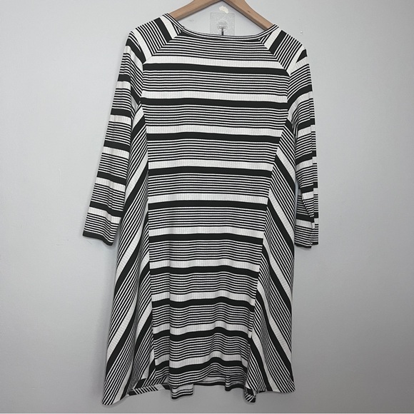 Fifth & Park Black & White Boxy Relaxed Fit Dress Large Pockets Size Large EUC - Picture 4 of 7
